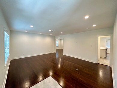 1419 Branard St, Houston, TX 77006 - photo 5