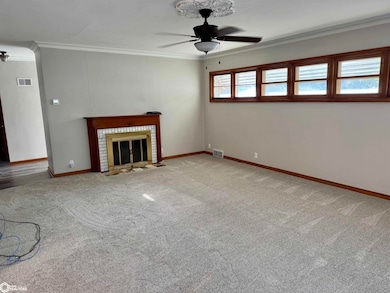 318 W 13th St, Carroll, IA 51401 - photo 7