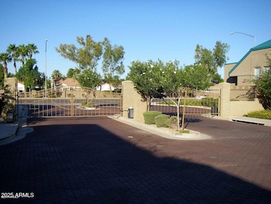 1015 S Val Vista Dr unit 8, Mesa, AZ 85204 - photo 2