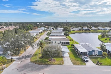 827 Tangerine Woods Blvd, Englewood, FL 34223 - photo 5