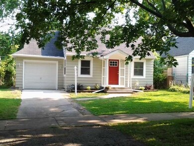 1929 Marshall Pkwy, Waukegan, IL 60085 - photo 2