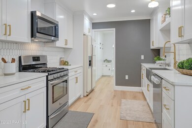 220 River Rd -7