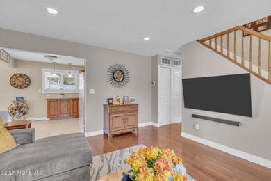 18 Monterey Dr, Hazlet, NJ 07730 - photo 5