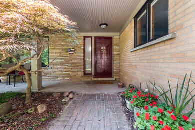 4755 Bridgeway Dr, Ann Arbor, MI 48103 - photo 4