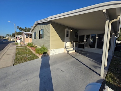 100 Hampton Rd unit 58, Clearwater, FL 33759 - photo 2