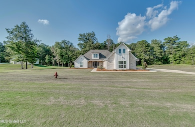 211 Lost Oak Ln, Brandon, MS 39047 - photo 2