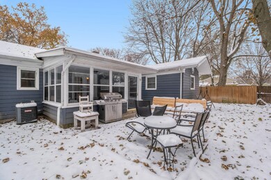 10020 Handel St, Portage, MI 49024 - photo 4