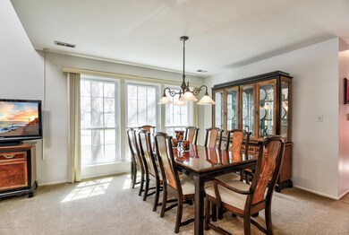 007_Dining Room