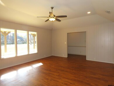 9007 Pleasant Hill Cir, Tyler, TX 75707 - photo 6