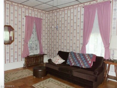 1st floor bedroom or family room