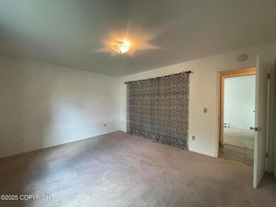 1100 Ermine St unit 3, Anchorage, AK 99504 - photo 7
