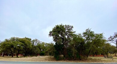 8449 Indian Hills Ln, Boerne, TX 78006 - photo 5