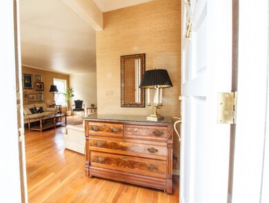 1946 Suffolk Ave, Westchester, IL 60154 - photo 3