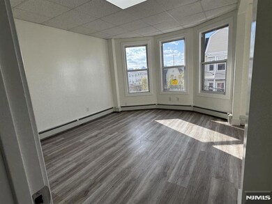 7 Franklin Ave unit 6, Harrison, NJ 07029 - photo 2