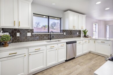 711 E Park Ave, Weatherford, TX 76086 - photo 7