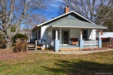 140 Round Top Rd, Asheville, NC 28803 - photo 2