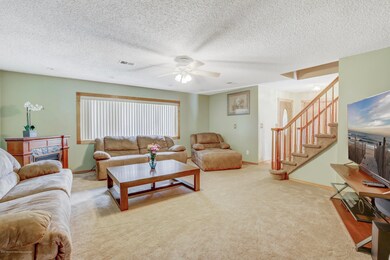 06-Family Room