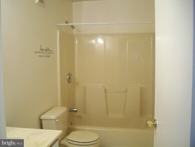 112 Timberlake Terrace unit 7, Stephens City, VA 22655 - photo 7