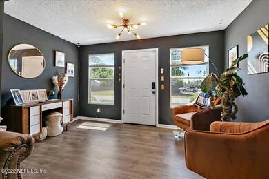 04-Living Room
