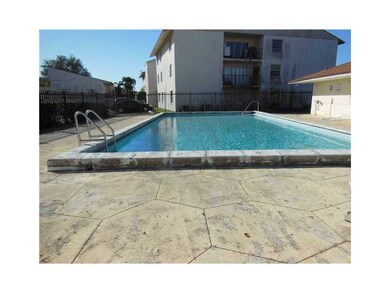 15430 SW 82nd Ln unit 614, Miami, FL 33193 - photo 6