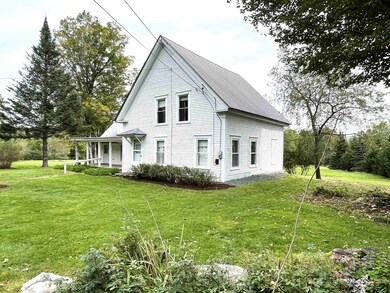 907 Old Franconia Rd, Bethlehem, NH 03574 - photo 7