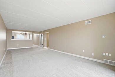 The Residences at Summit View, Cincinnati, OH 45204 - photo 2