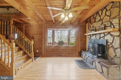 2425 Henson Dr, Marriottsville, MD 21104 - photo 6