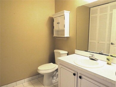 Guest bathroom and closet