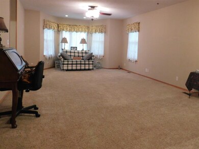 203 E Country Walk Ln, Mulvane, KS 67110 - photo 6