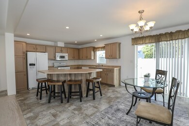 80 Crescent St unit 208-97-26-1, Plymouth, NH 03264 - photo 7