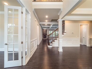 2-story Foyer