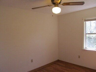 46 Crestwood Dr, Crawfordville, FL 32327 - photo 7