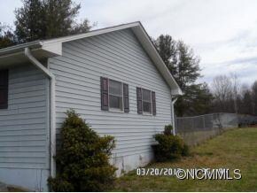 7 Sugarloaf Ln, Hendersonville, NC 28792 - photo 4