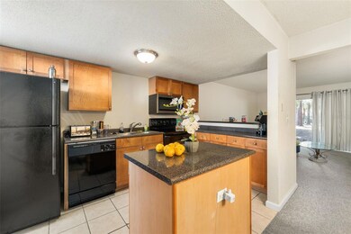 1810 NW 23rd Blvd unit 216, Gainesville, FL 32605 - photo 6