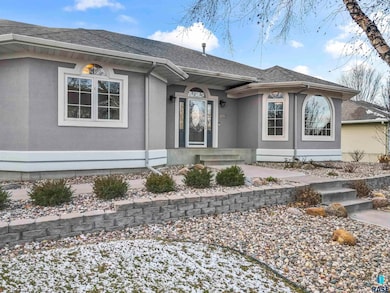 417 Meadowlark Cir, Brandon, SD 57005 - photo 3