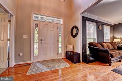 22174 Winter Lake Ct, Ashburn, VA 20148 - photo 2
