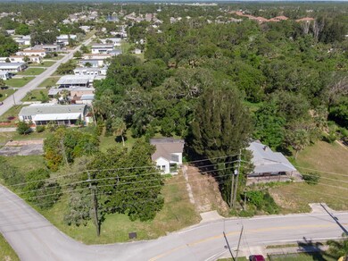 909 Louisiana Ave, Sebastian, FL 32958 - photo 7