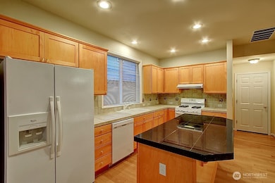 13229 NE 92nd Way, Redmond, WA 98052 - photo 5