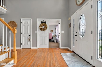 33 SHERMAN WAY-8