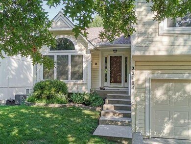 22104 W 51st St, Shawnee, KS 66226 - photo 2