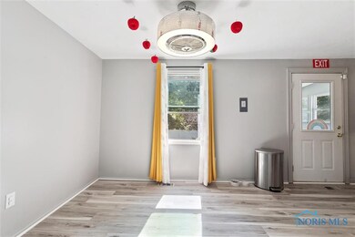 4229 Wickford Point Dr, Toledo, OH 43607 - photo 7