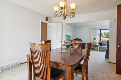 2045 S Bainbridge Ctr (5)