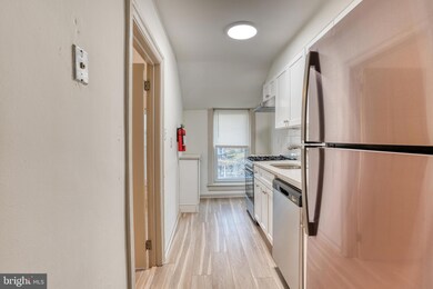 307 Kings Hwy E unit 5, Haddonfield, NJ 08033 - photo 4