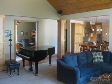 2840 NW Lakemont Dr, Bend, OR 97701 - photo 5