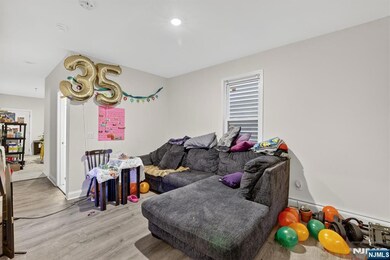 78 Treacy Ave, Newark, NJ 07108 - photo 7