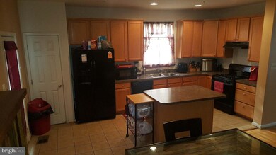 9715 Luguna Rd, Middle River, MD 21220 - photo 5