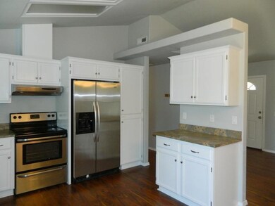 192 Independence Dr, Grants Pass, OR 97527 - photo 5