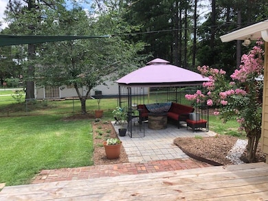 808 Schley St E, Douglas, GA 31533 - photo 5