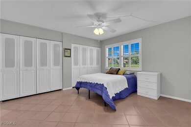 1624 Pine Valley Dr unit 115, Fort Myers, FL 33907 - photo 4
