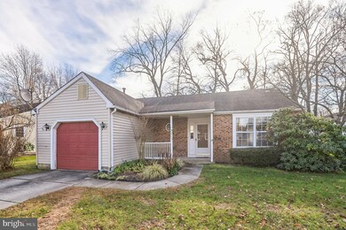 24 Lakebridge Dr, Woodbury, NJ 08096 - photo 2